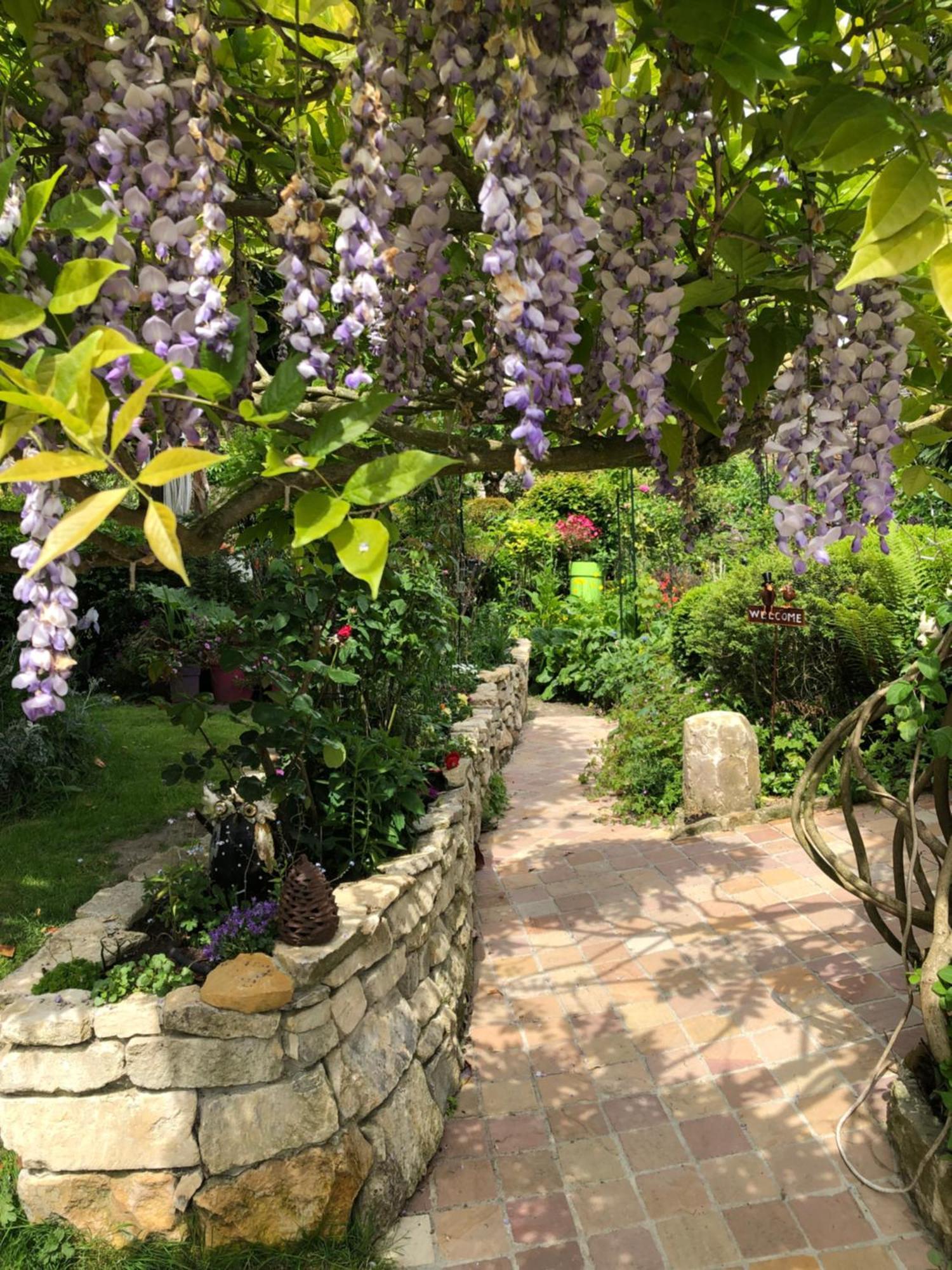 Aggarthi Bed And Breakfast Bayeux Buitenkant foto