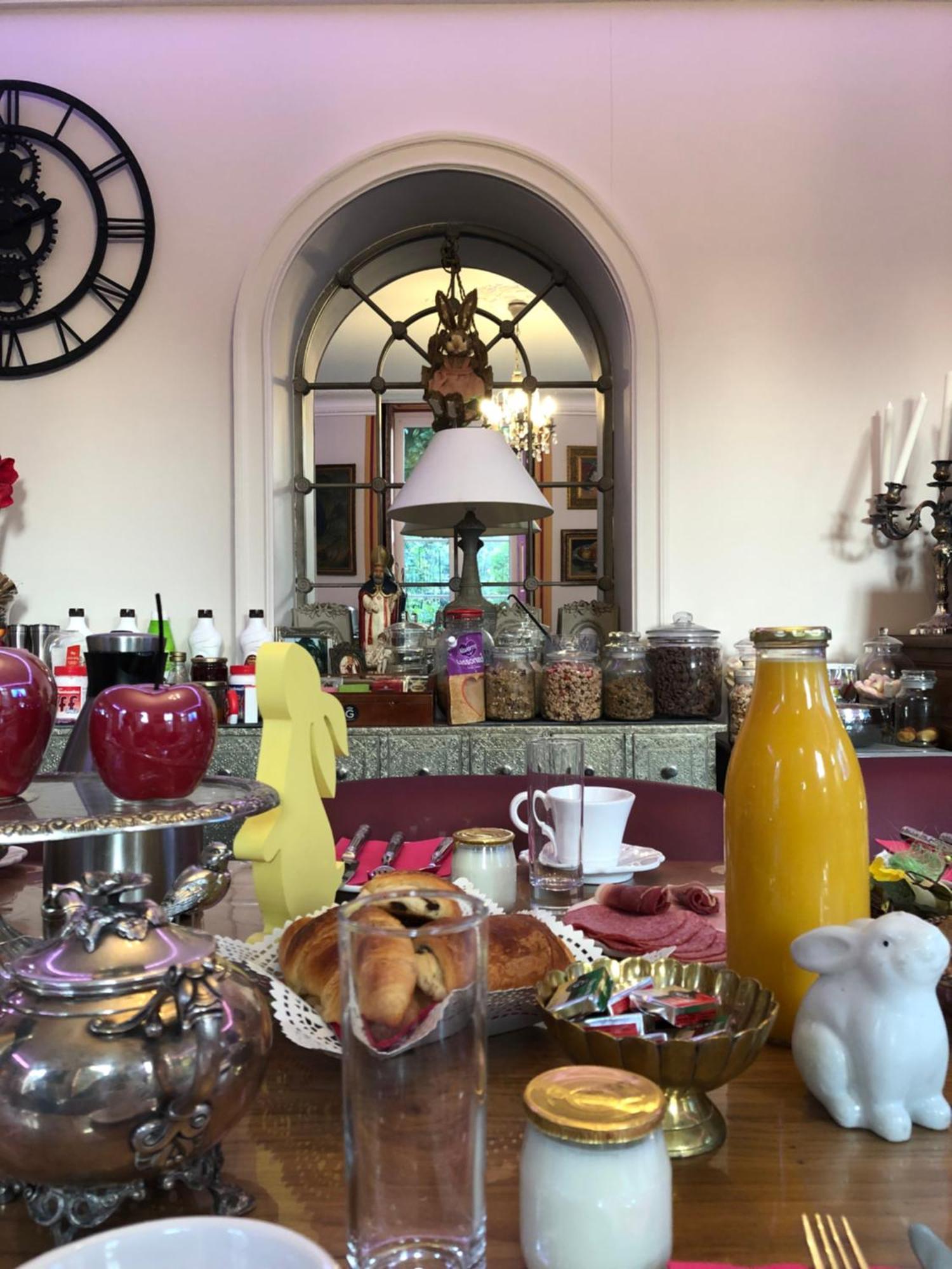 Aggarthi Bed And Breakfast Bayeux Buitenkant foto