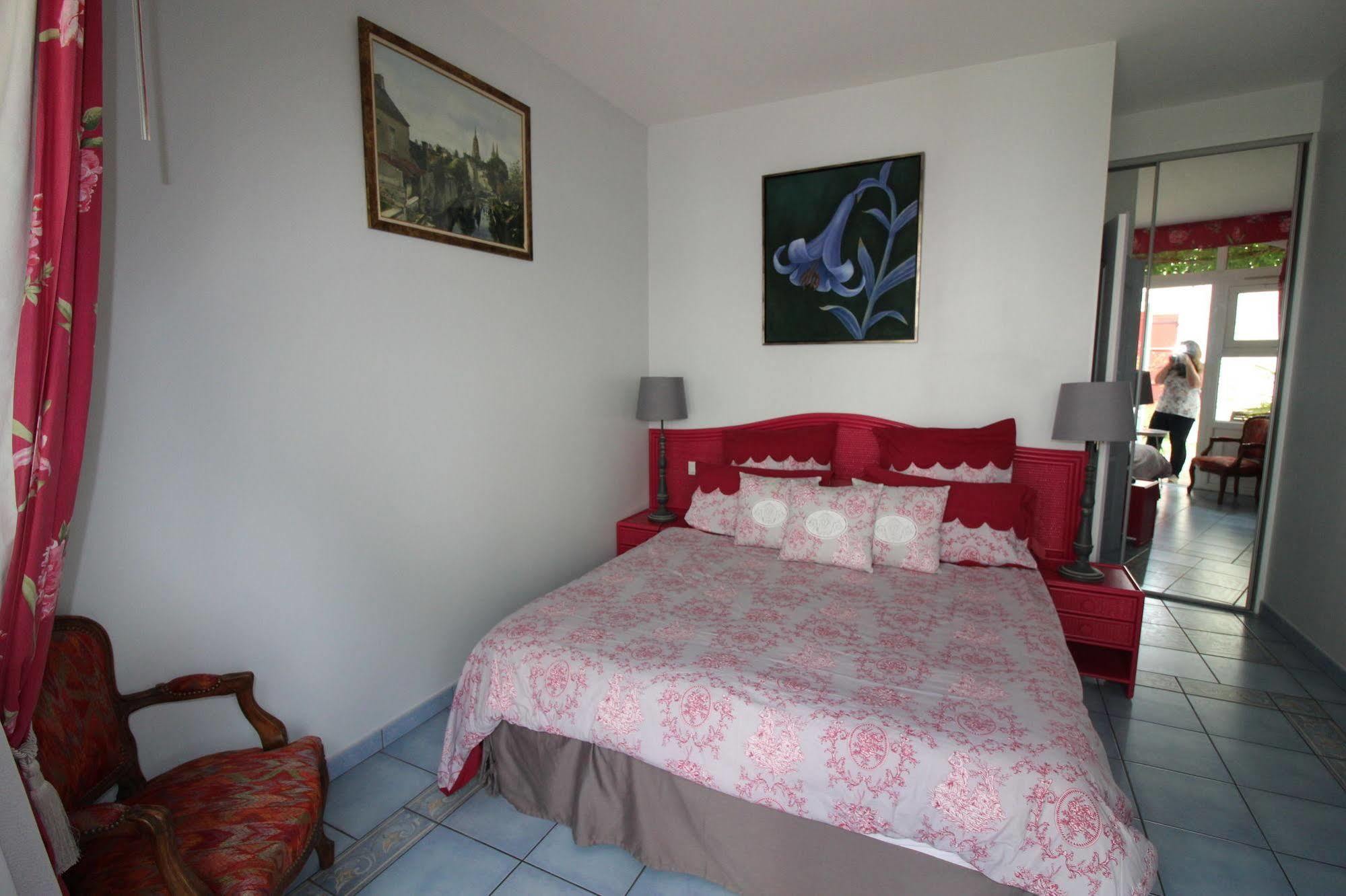 Aggarthi Bed And Breakfast Bayeux Buitenkant foto