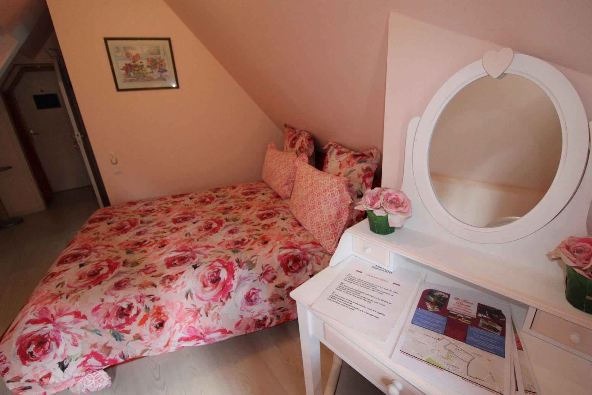 Aggarthi Bed And Breakfast Bayeux Buitenkant foto