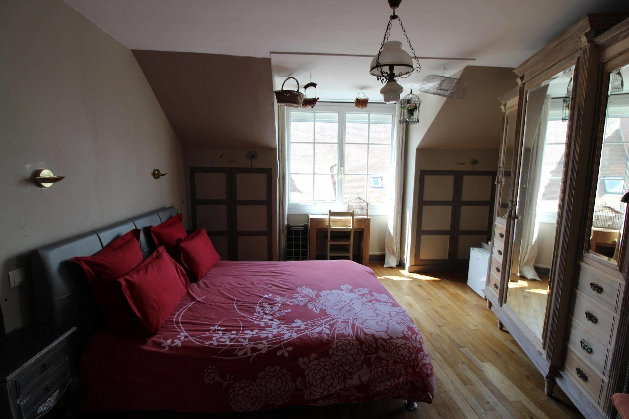 Aggarthi Bed And Breakfast Bayeux Buitenkant foto
